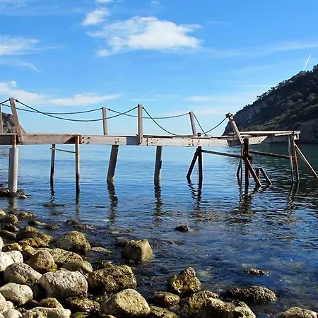 El Dango 2 Cala Llonga (Ibiza)